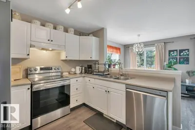Photo 4 of 11448 169 AV NW NW