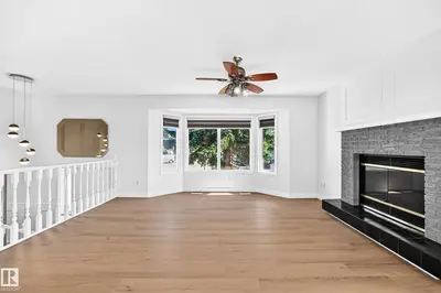 Photo 3 of 3924 26A AV NW