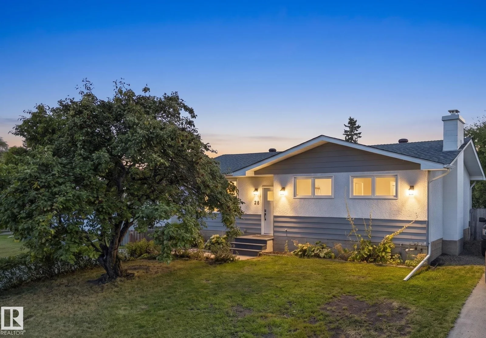 25 MILBURN CR, Sherwood Park