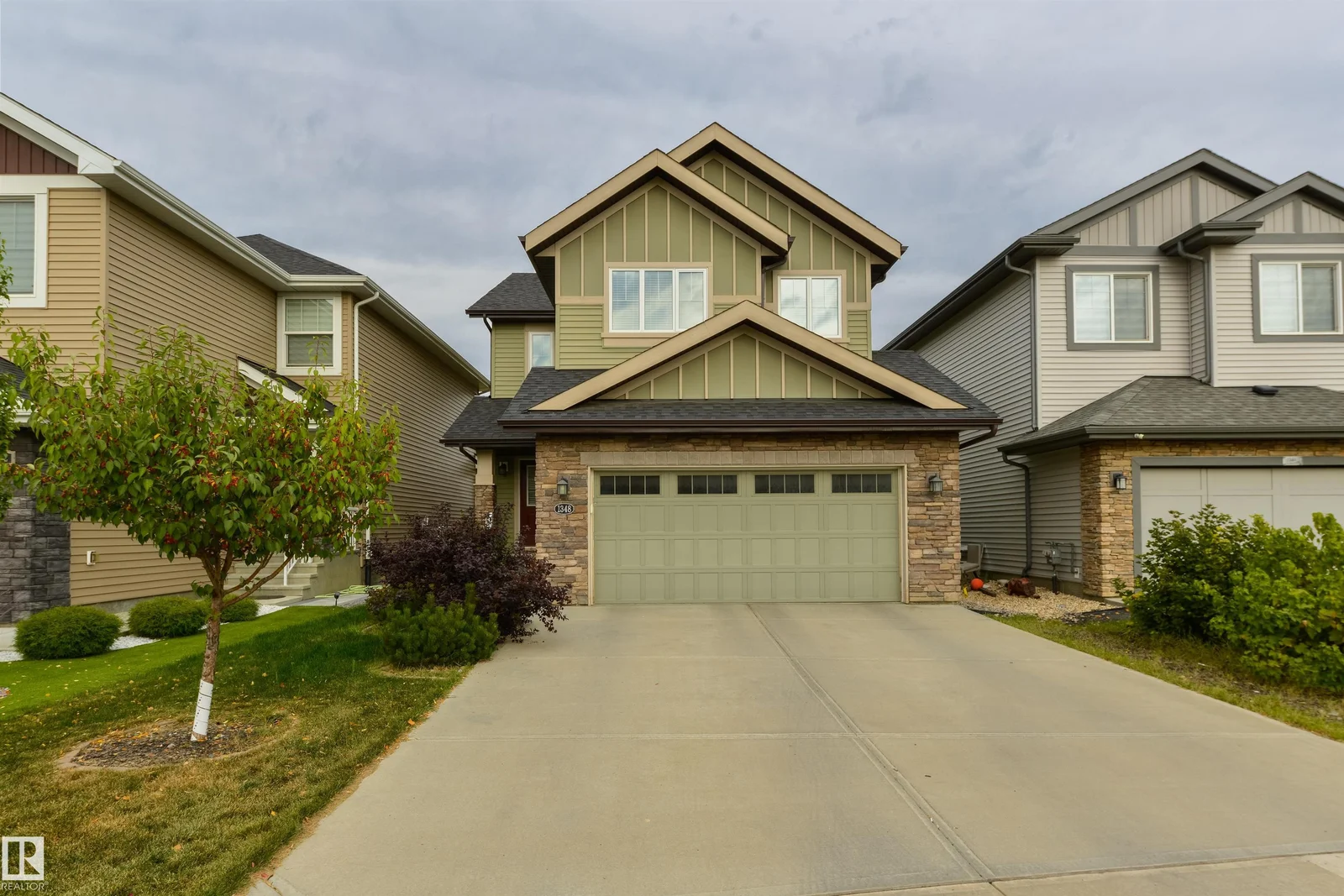 1348 157 ST SW, Edmonton