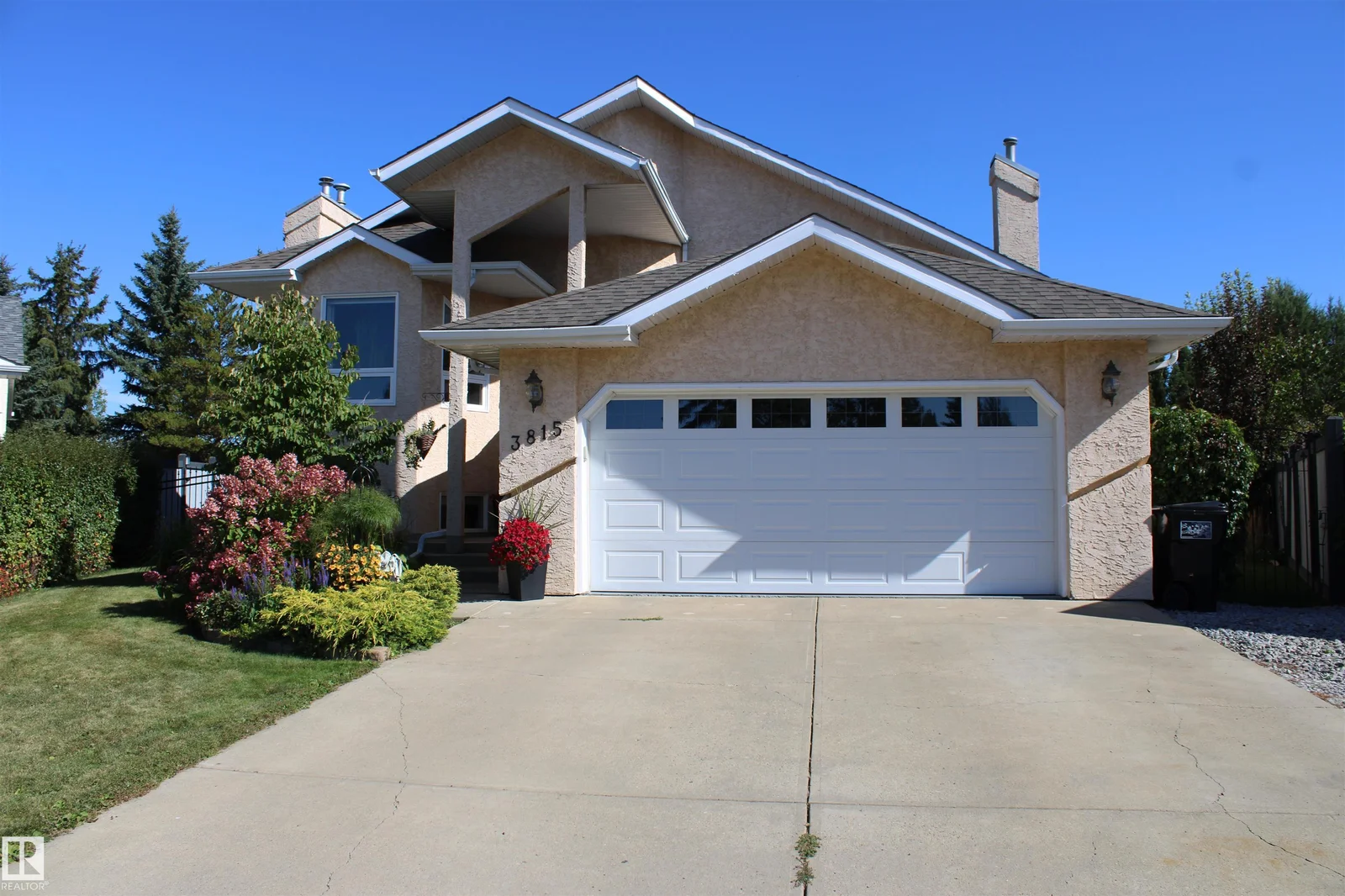 3815 41 ST NW NW, Edmonton