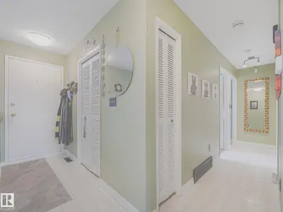 Photo 2 of 11514 138 AV NW
