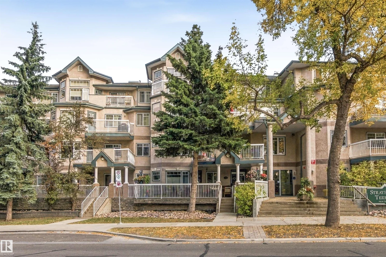 #309 8909 100 ST NW, Edmonton