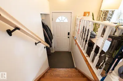 Photo 4 of 10972 157 ST NW