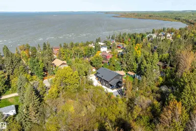 Photo 1 of 213 2nd Avenue