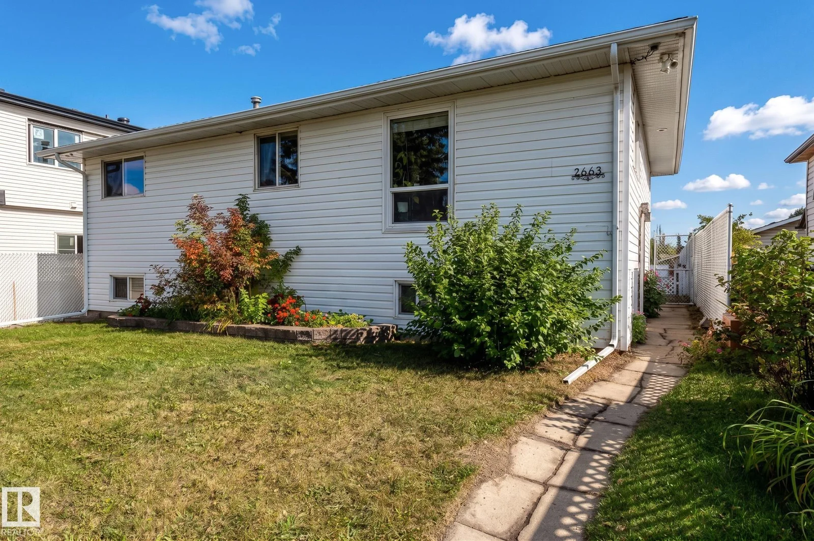 2663 89 ST NW, Edmonton