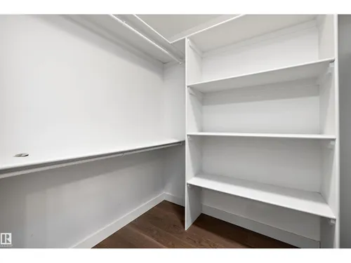#1704 10388 105 ST NW