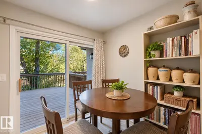 Photo 2 of 14812 43 AV NW