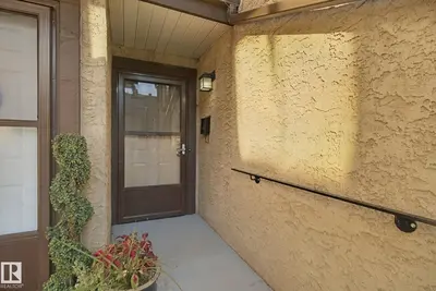 Photo 1 of 14812 43 AV NW