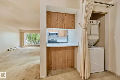 Photo 2 of #305 10335 118 ST NW