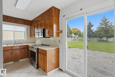 Photo 3 of 12631 161 AV NW