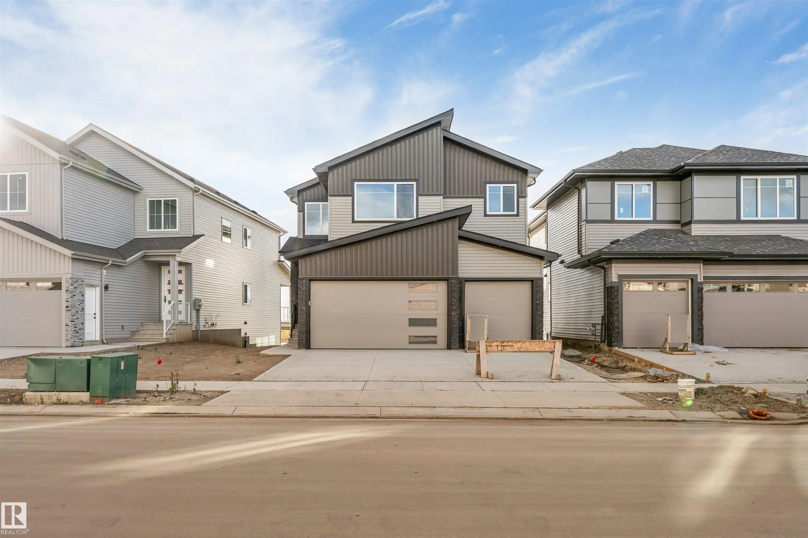 231 Crystal Creek DR, Leduc