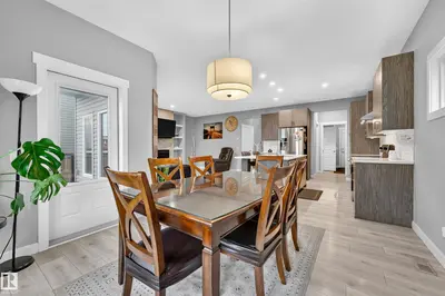 Photo 3 of 20503 99 AV NW