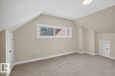 Photo 4 of 11645 90 ST NW