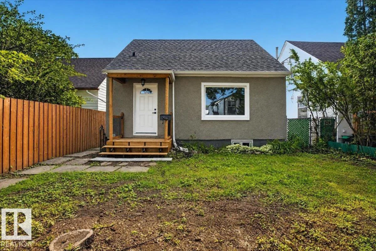 11645 90 ST NW, Edmonton