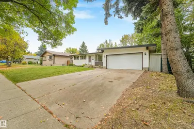Photo 1 of 19 GATEWOOD AV