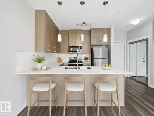 #117 812 WELSH DR SW