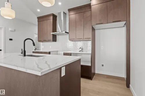 3408 126 ST SW