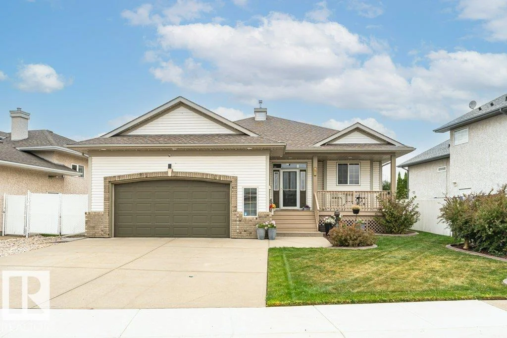 16532 75 ST NW, Edmonton