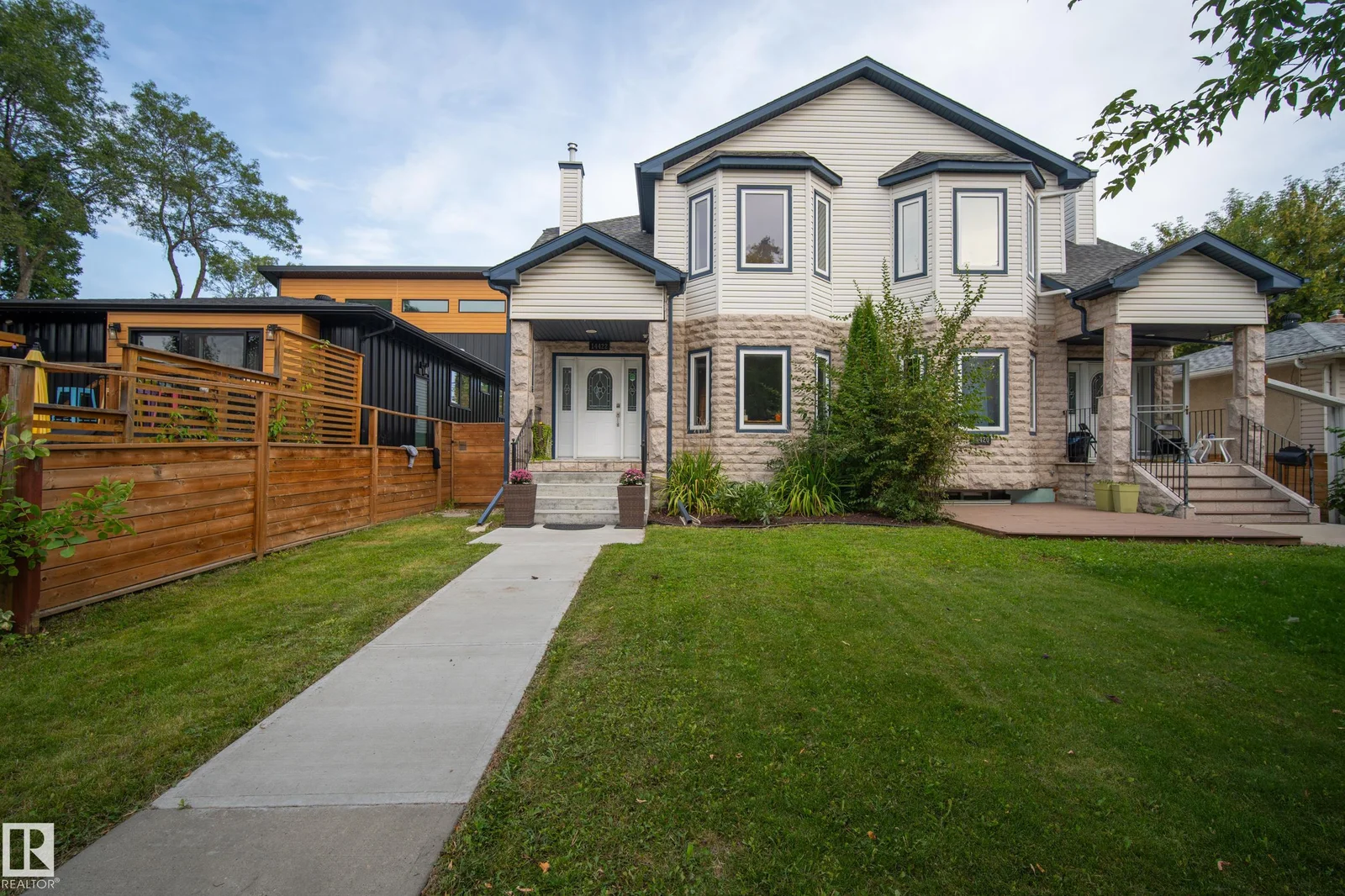 14422 104 AV NW, Edmonton