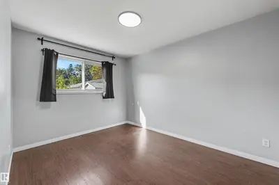 Photo 2 of 12944 117 ST NW