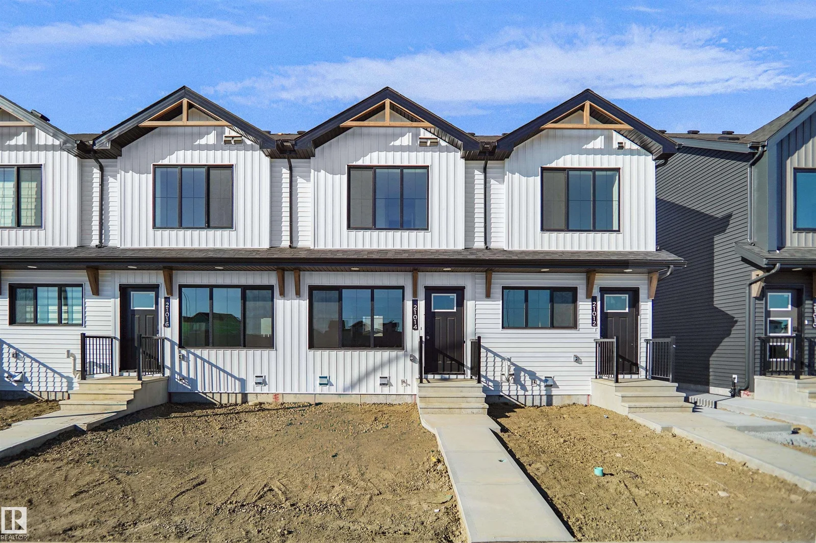 3 18640 18 AV NW, Edmonton