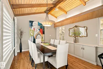 Photo 3 of 13862 Ravine DR NW