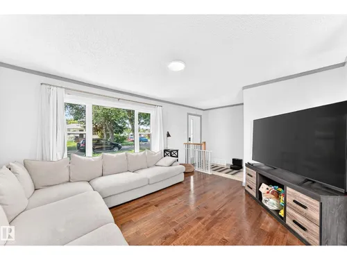 12253 94 ST NW