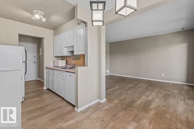 Photo 2 of #301 11465 41 AV NW