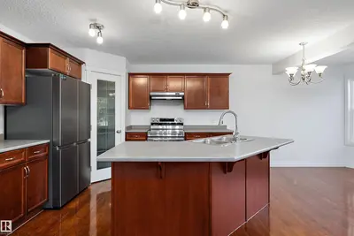 Photo 2 of 8419 2 AV SW