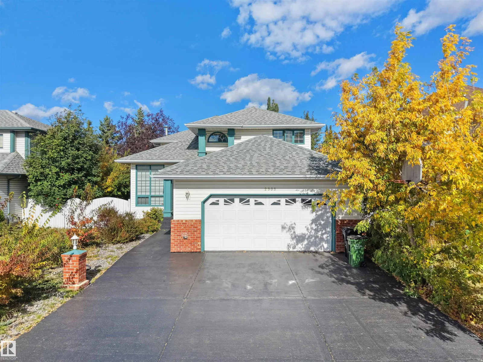 2908 44A AV NW, Edmonton