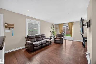 Photo 4 of 51 CHUNGO DR