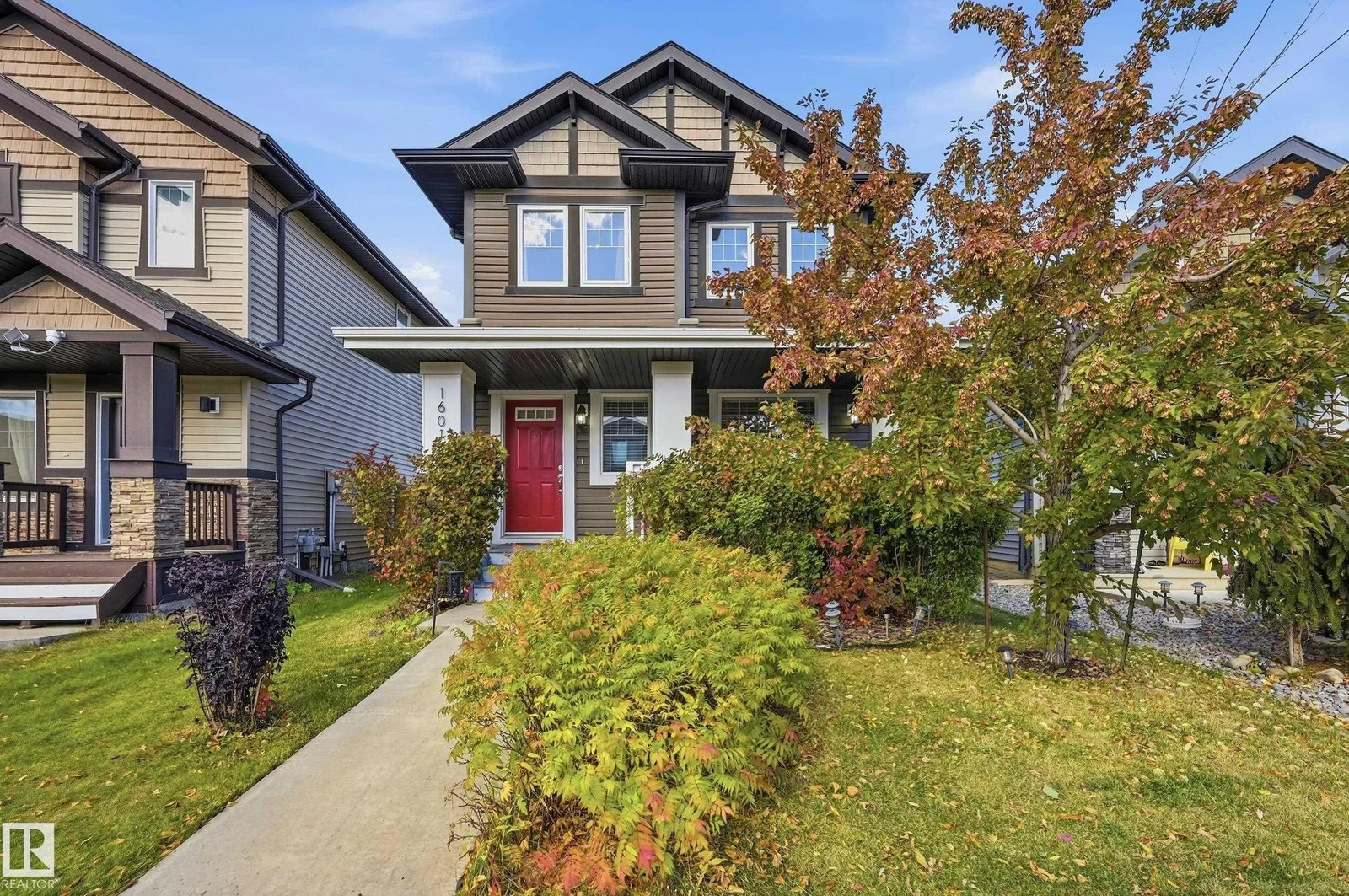 16012 11 AV SW SW, Edmonton