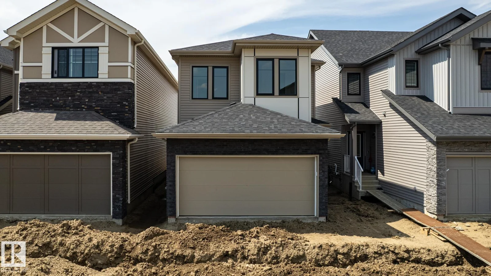 3036 197 ST NW, Edmonton