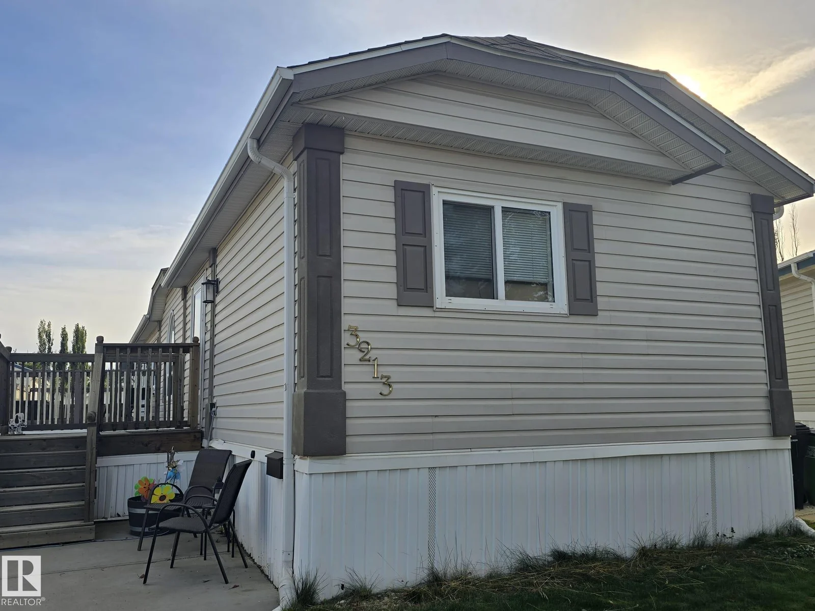 3213 Lakewood Close NW NW, Edmonton