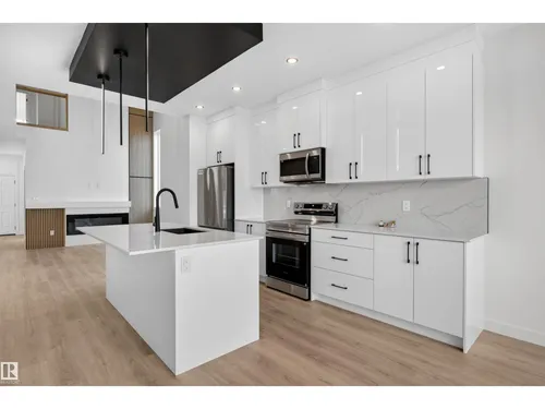 1911 48 ST SW