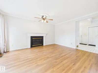 Photo 4 of 3 HARDCASTLE PL
