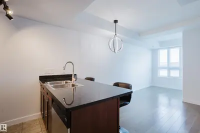 Photo 2 of #1603 9939 109 ST NW