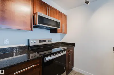 Photo 3 of #1603 9939 109 ST NW