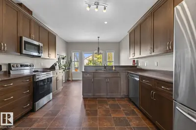 Photo 4 of 2908 GOLDENROD GA