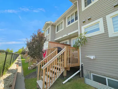 Photo 4 of 4137 76 ST NW