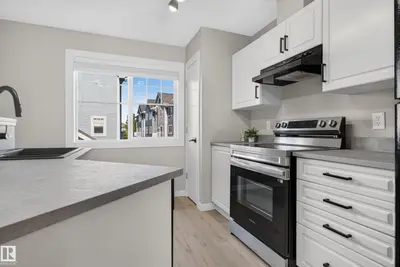Photo 2 of #22 8304 11 AV SW