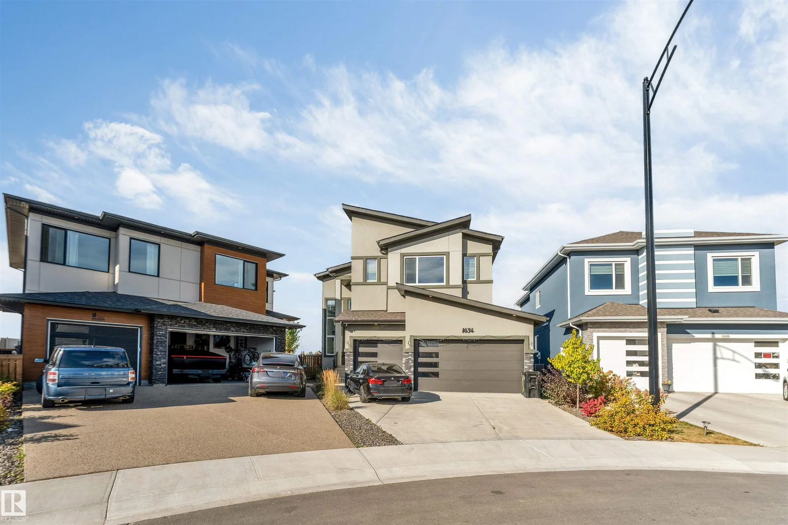 1634 16A ST NW, Edmonton