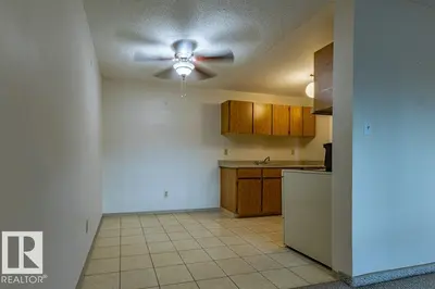 Photo 2 of #212 5316 118 AV NW NW