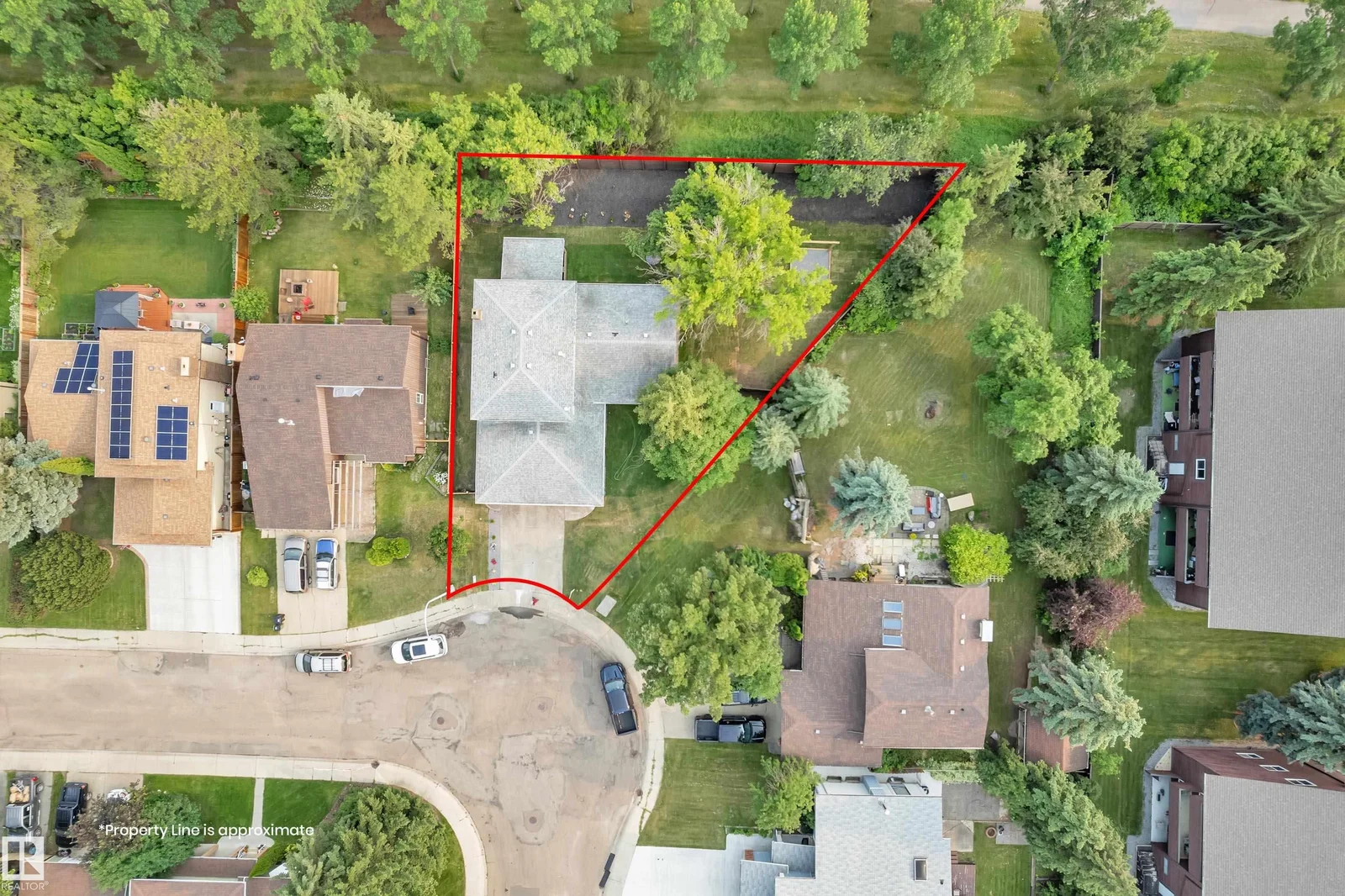 11615 24 AV NW, Edmonton