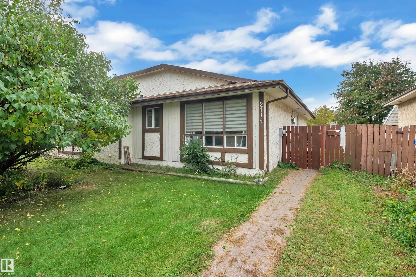 2114 38 ST NW, Edmonton