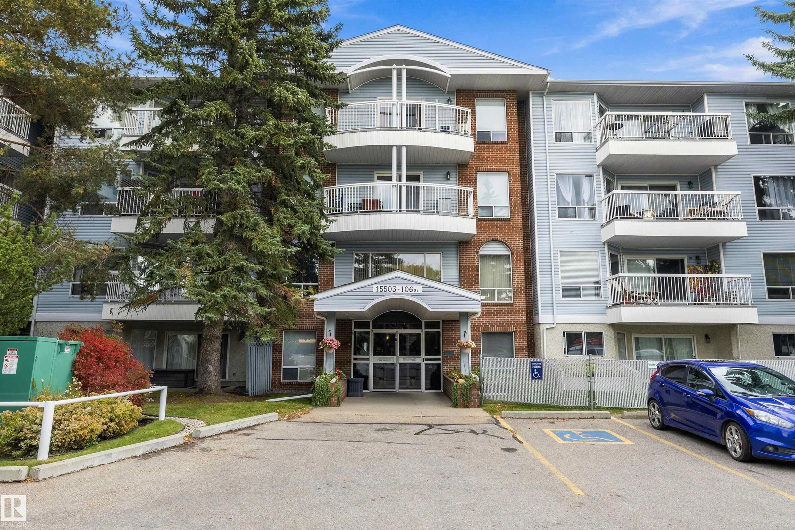 #208 15503 106 ST NW, Edmonton