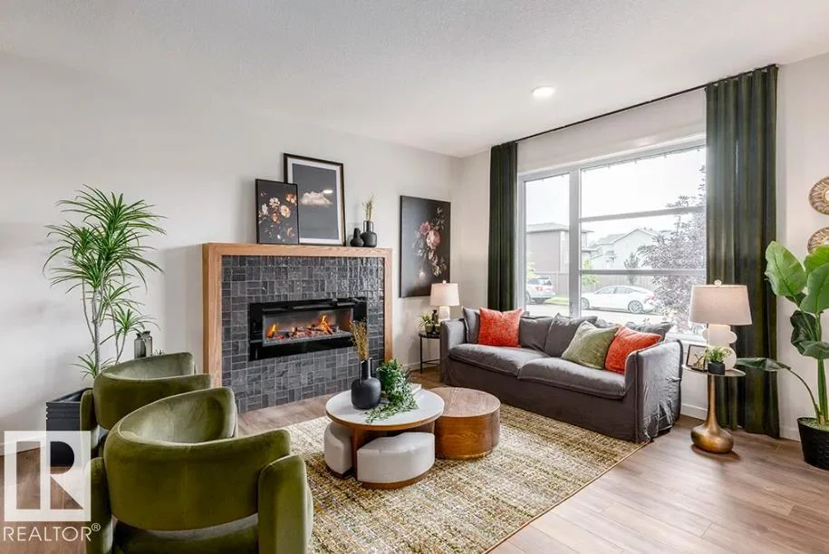 20907 25 AV NW, Edmonton