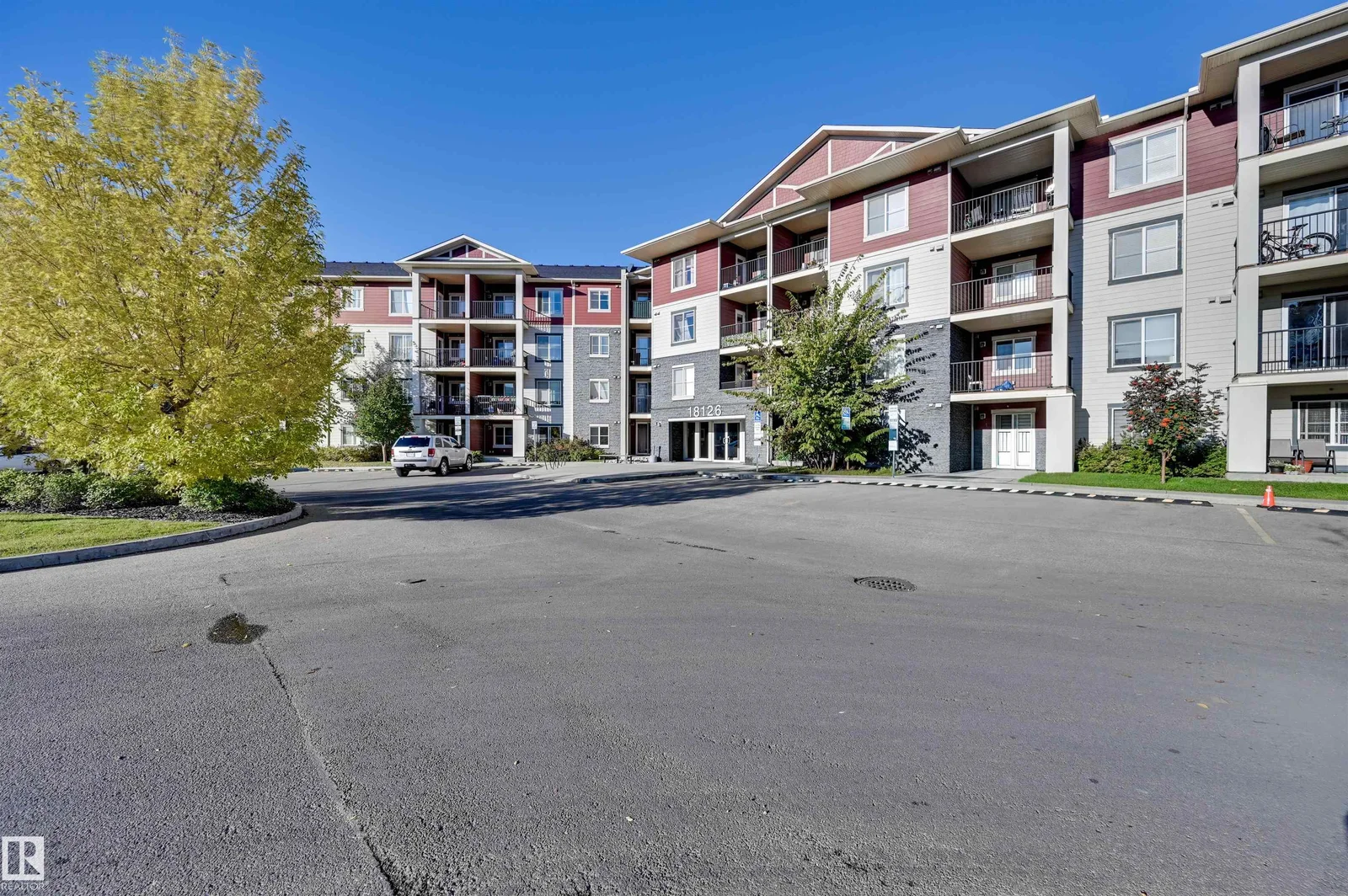 #319 18126 77 ST NW, Edmonton