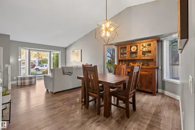 Photo 4 of 17 DONLEVY PL